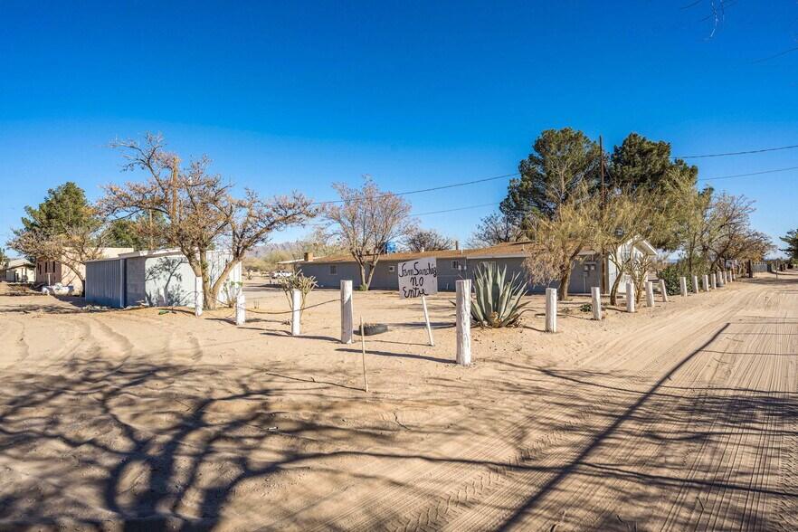 370 E Ohara Rd, Anthony, NM for sale - Building Photo - Image 2 of 6