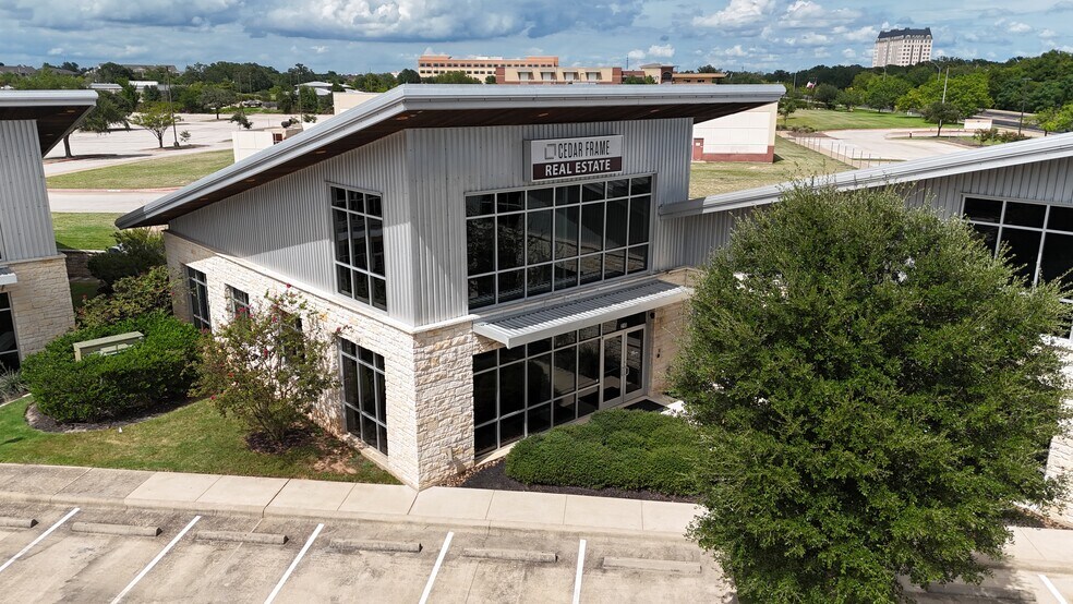 3091 University Dr, Bryan, TX for sale - Building Photo - Image 1 of 1