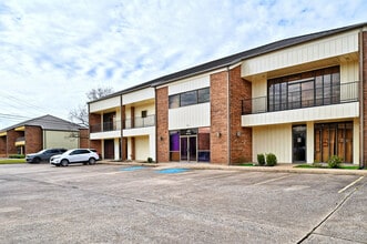 1225 N 25th St, Texas City, TX for lease Building Photo- Image 2 of 49