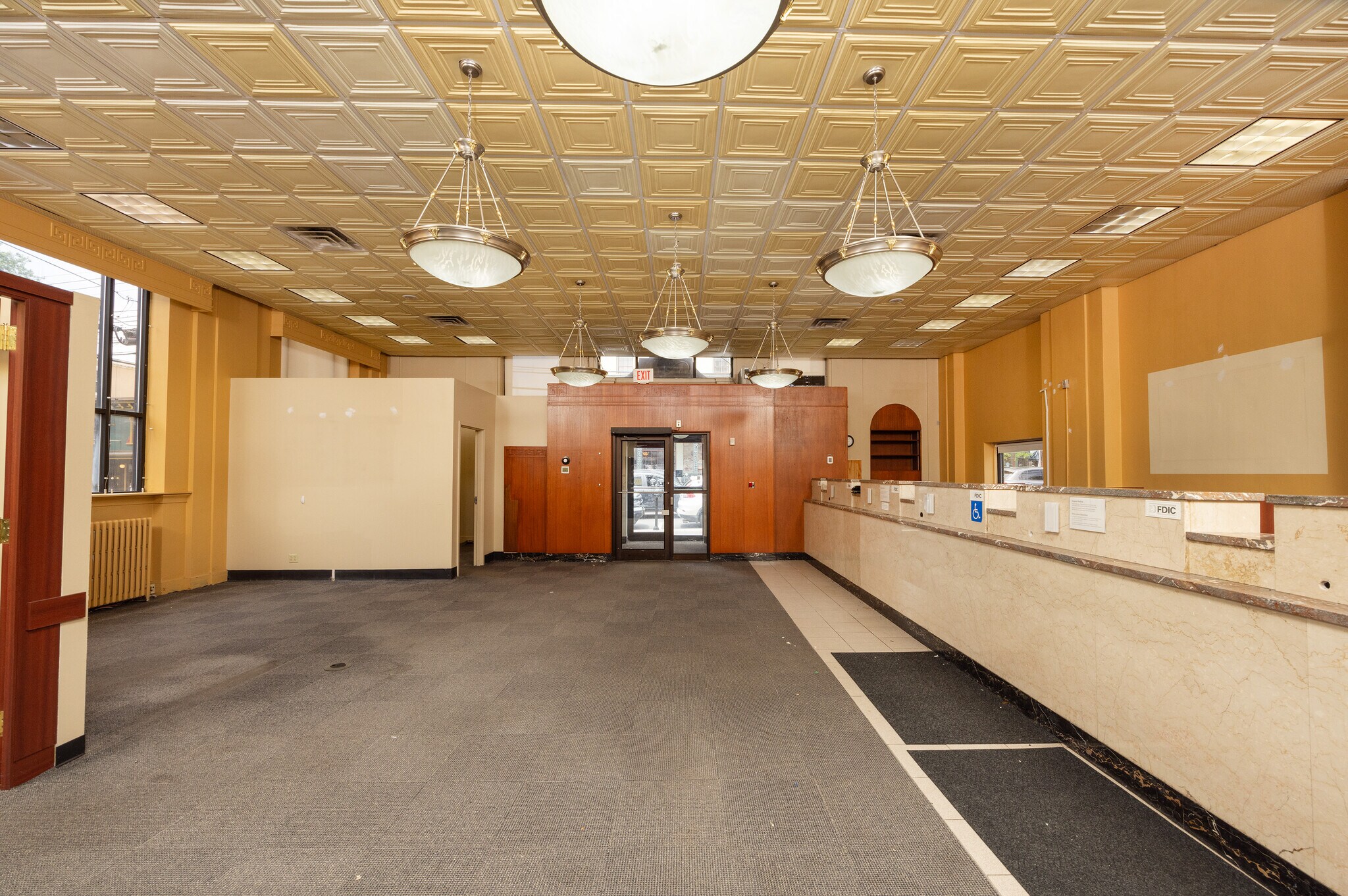 33 Bridge St, Lambertville, NJ for lease Building Photo- Image 1 of 5