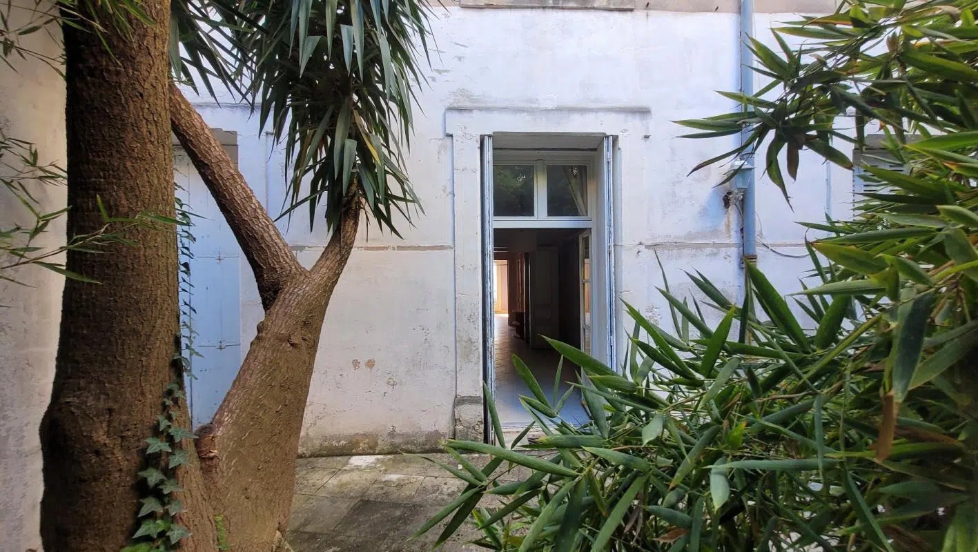 Office in Montpellier for lease Building Photo- Image 1 of 11