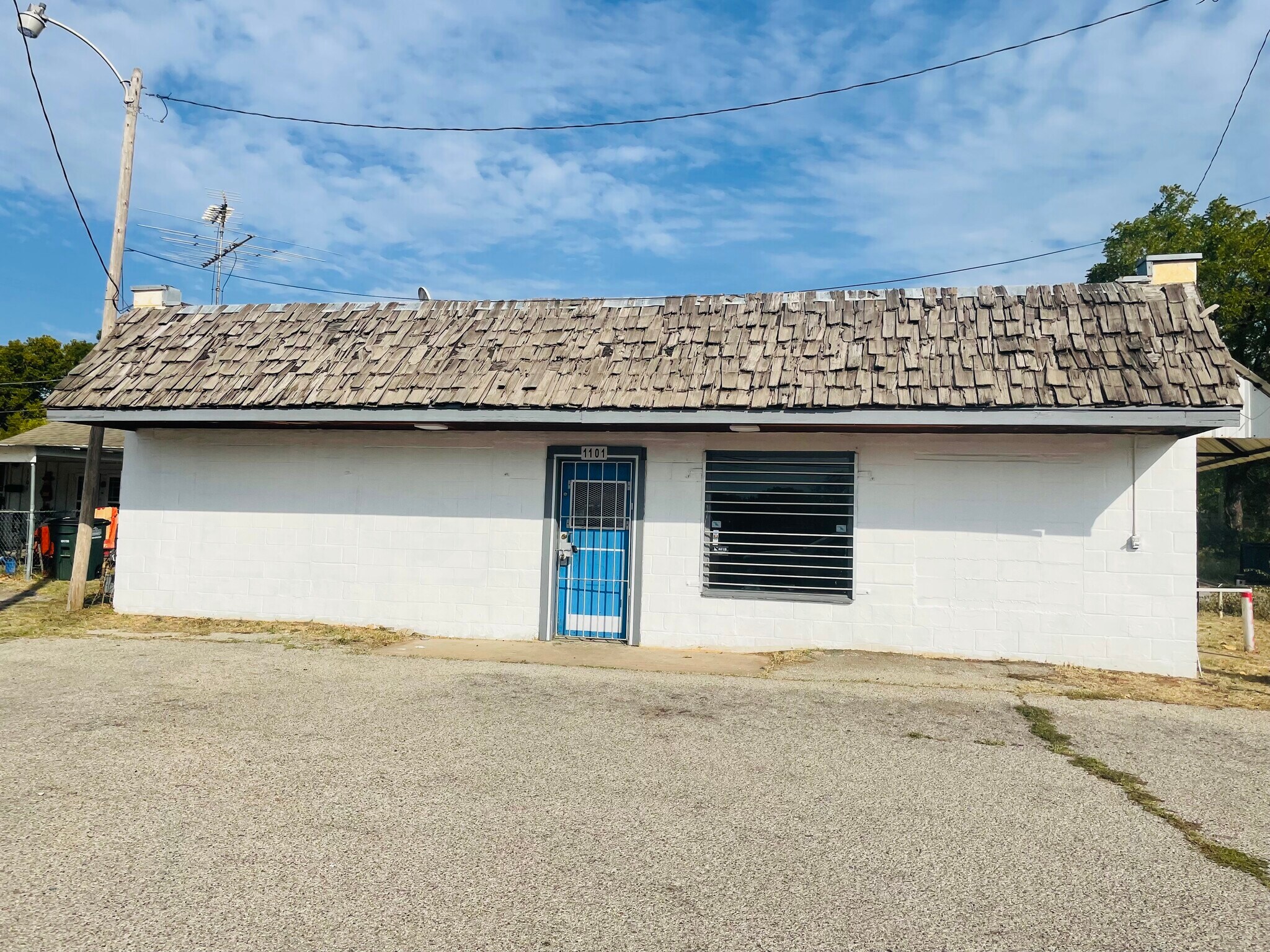 1101 S Chestnut St, Bristow, OK 74010