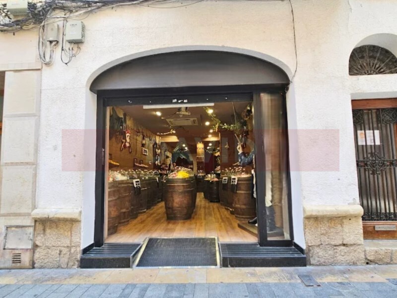 Retail in Sitges, Barcelona for lease Interior Photo- Image 1 of 6