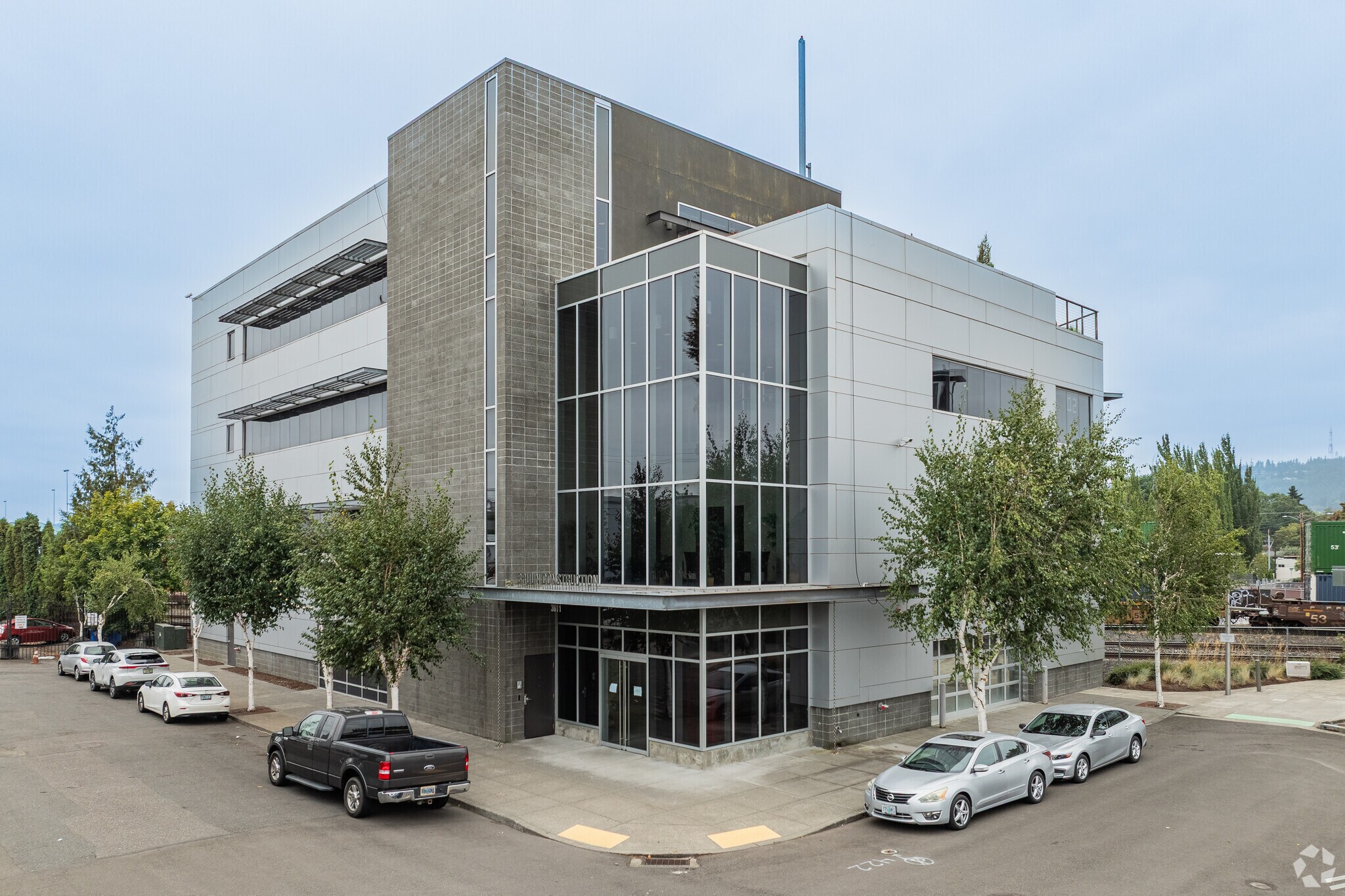 3611 SE 20th Ave, Portland, OR for lease Primary Photo- Image 1 of 5