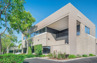 Mesa West Business Park - Warehouse