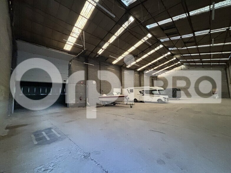 Industrial in Montluçon for lease - Interior Photo - Image 3 of 4