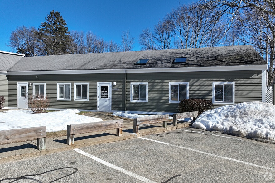205 Willow St, South Hamilton, MA for lease - Building Photo - Image 2 of 5