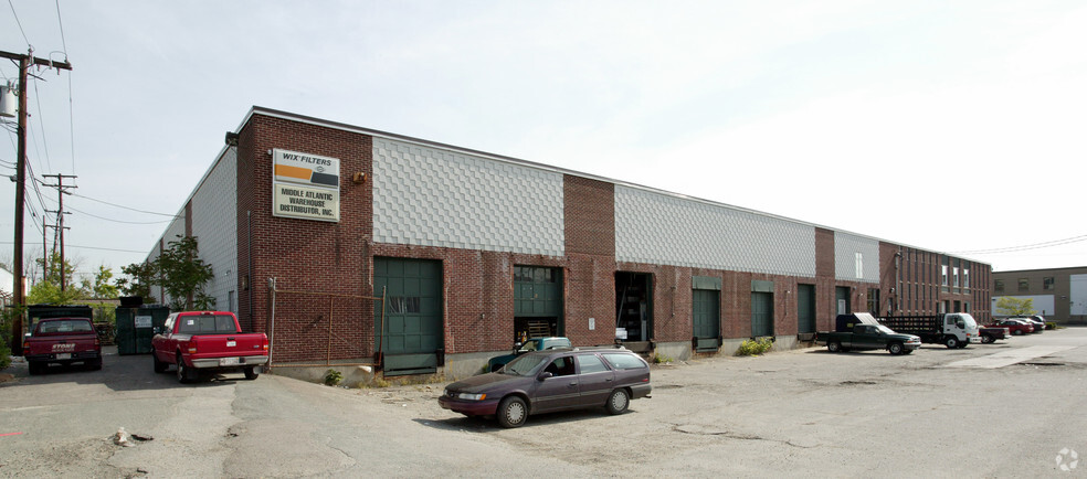 57-59 Innerbelt Rd, Somerville, MA for lease - Building Photo - Image 2 of 6