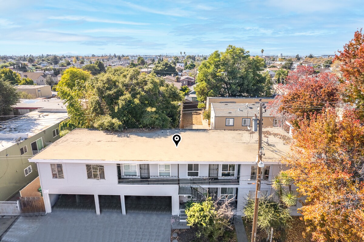 9301 Bancroft Ave, Oakland, CA 94603 8.75 Current Cap & 8.26 Current