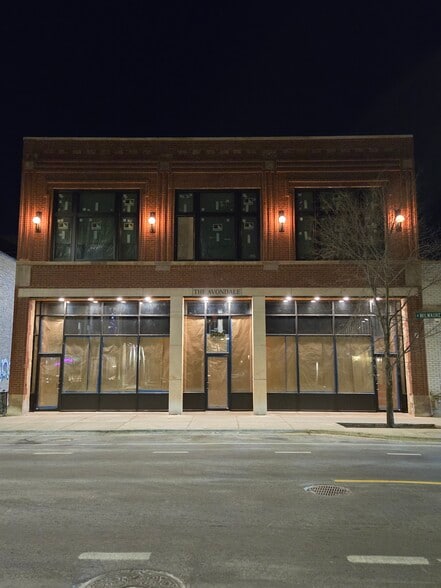 2909 N Milwaukee Ave, Chicago, IL for lease - Building Photo - Image 1 of 10