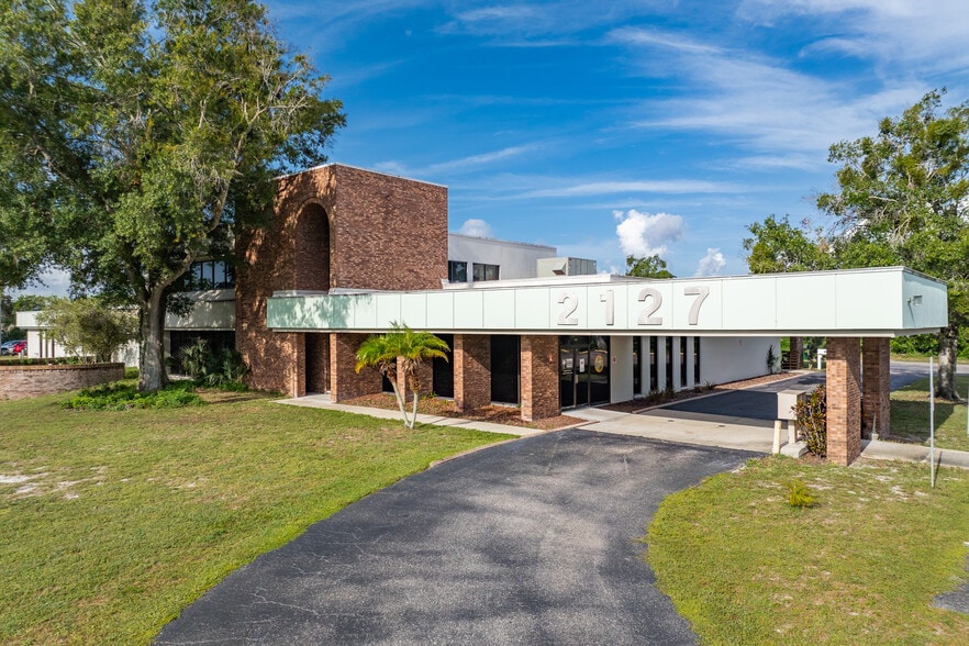 2119 Grand Blvd, Holiday FL - Warehouse