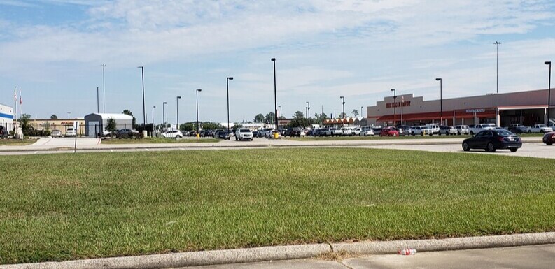 20100 Holzwarth Rd, Spring, TX for lease - Primary Photo - Image 1 of 7