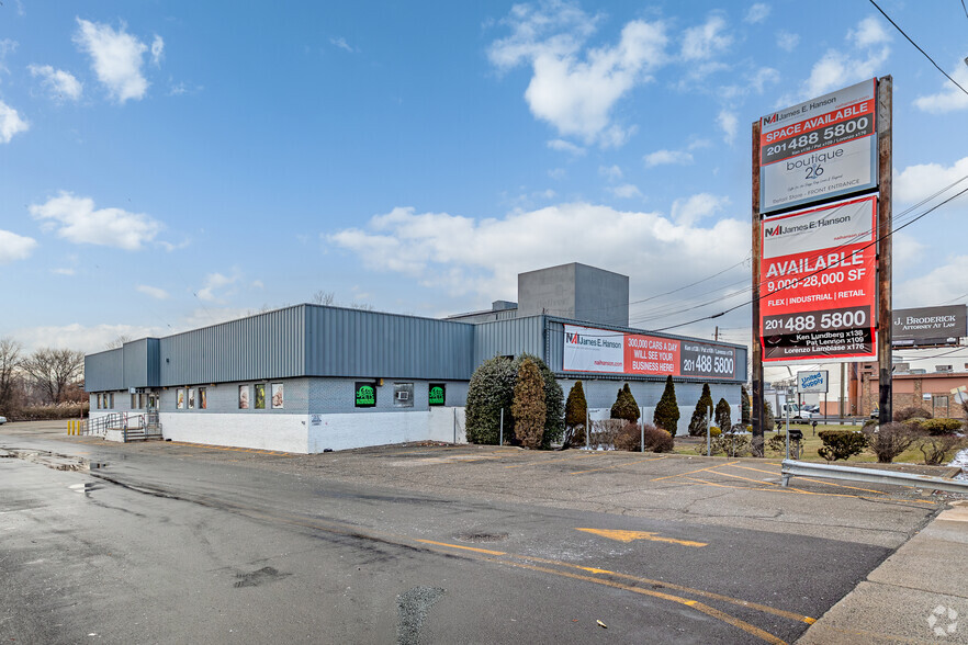 240 State Rt 17 S, Lodi, NJ for lease - Building Photo - Image 1 of 22