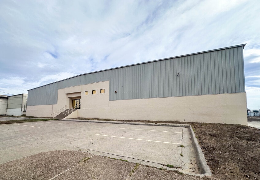 307 Grand Central Blvd, Laredo, TX for sale - Building Photo - Image 1 of 1