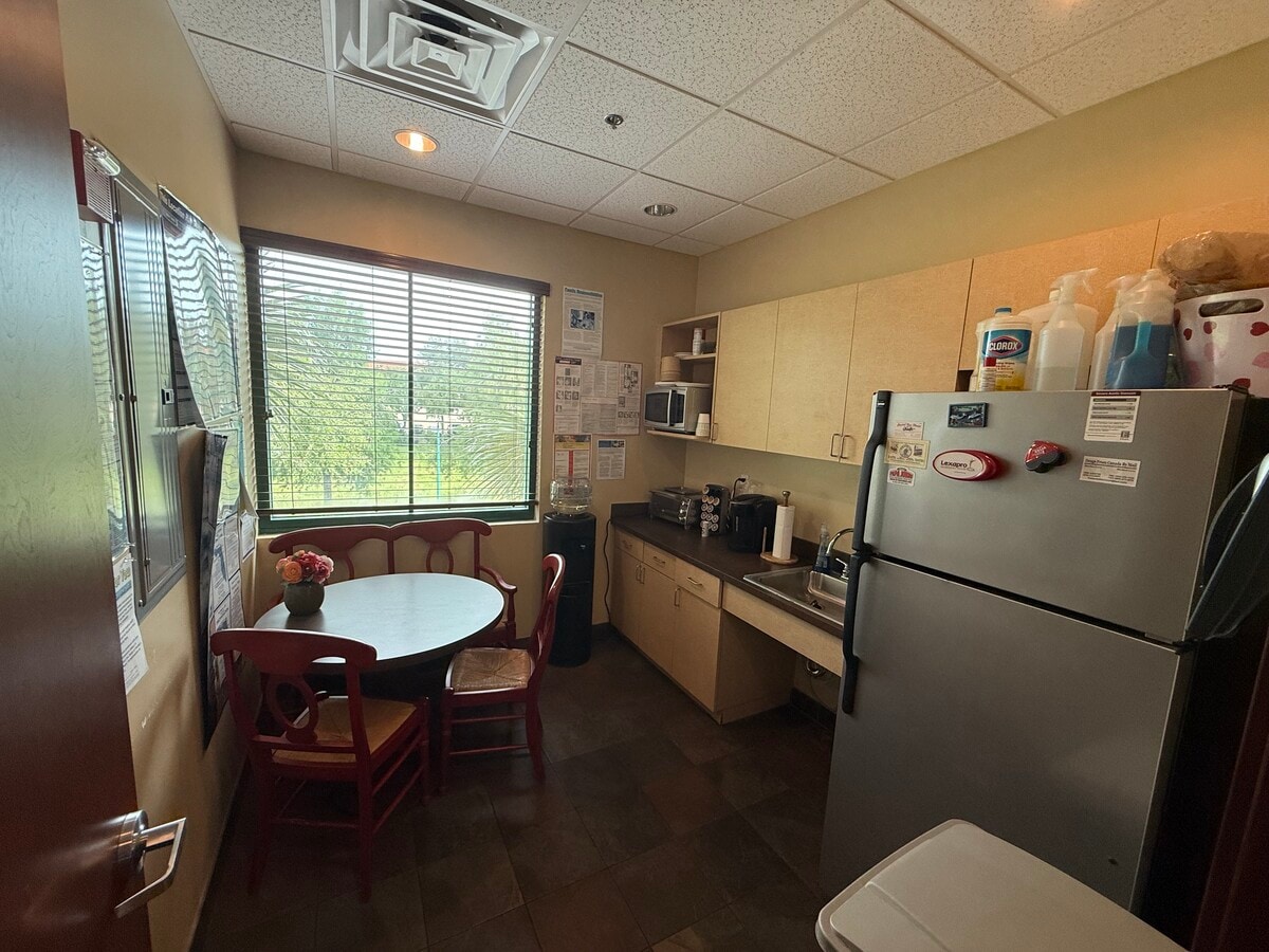 15300 S Jog Rd, Delray Beach, FL 33446 - Unit 202 -  - Interior Photo - Image 1 of 3