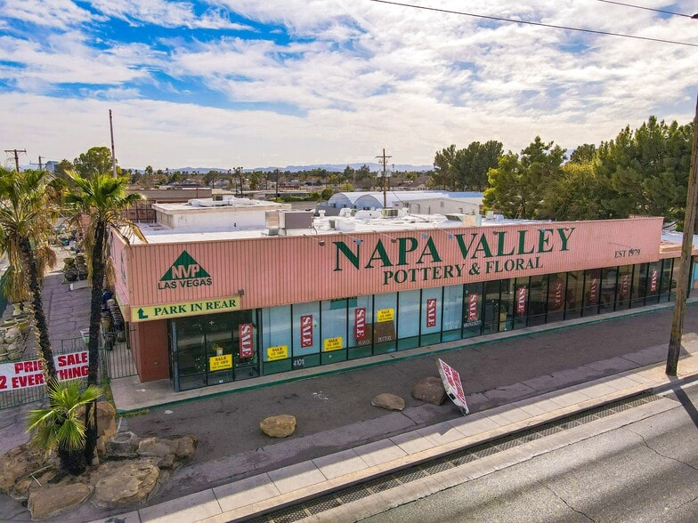 4101-4113 W Charleston Blvd, Las Vegas, NV for lease - Building Photo - Image 3 of 14