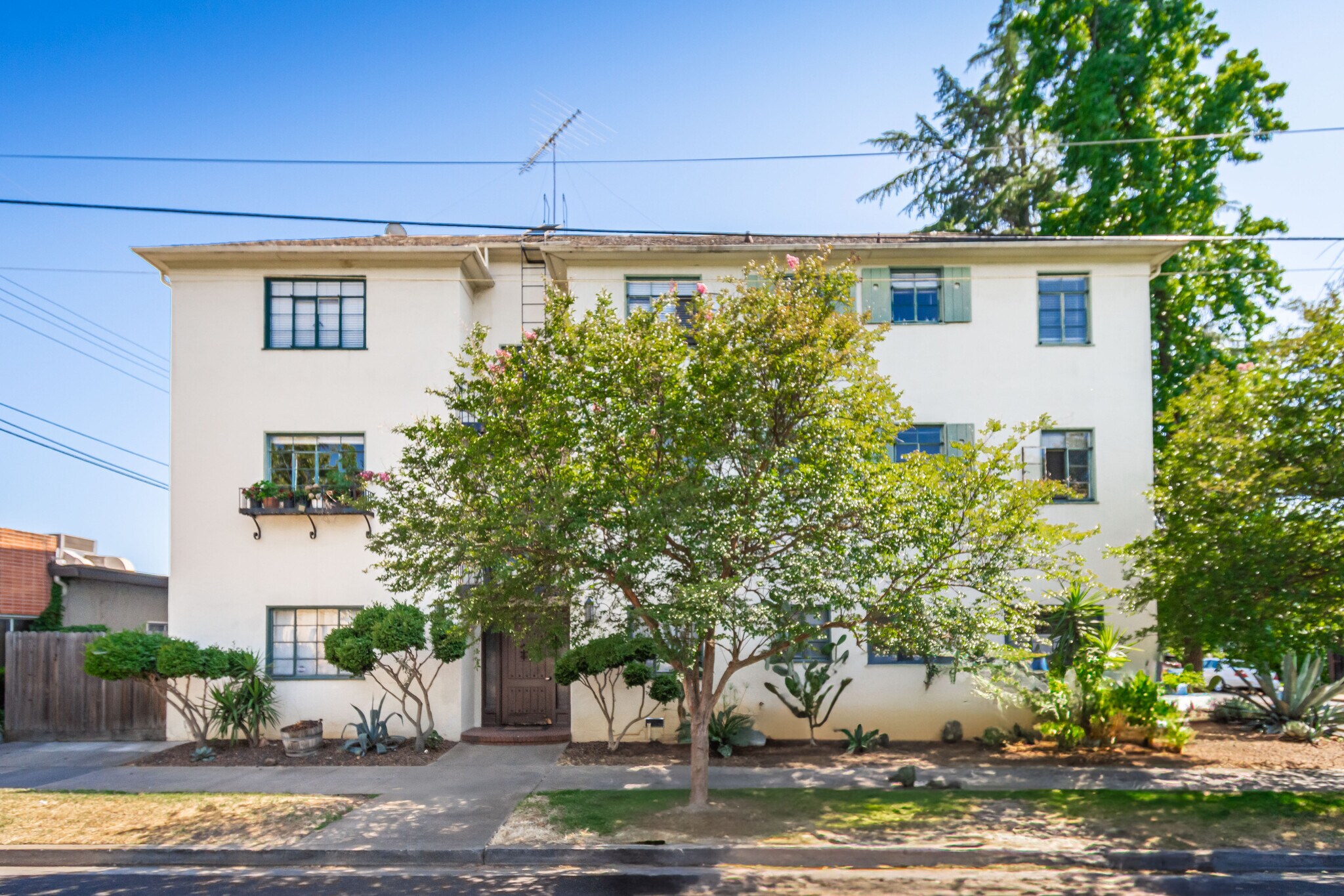 3540 J St, Sacramento, CA for sale Building Photo- Image 1 of 3
