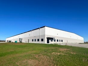 11734 Industrial Park Dr, Elberfeld, IN for sale Interior Photo- Image 1 of 5