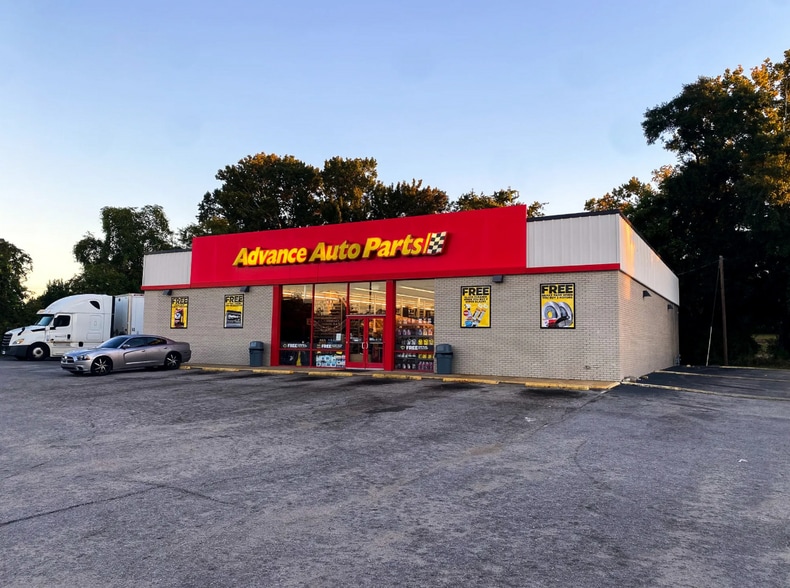 104 N 12th St, West Columbia, SC for sale - Building Photo - Image 2 of 6