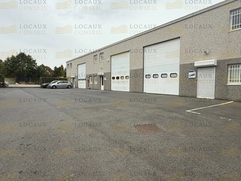 Flex in Ennery for lease - Building Photo - Image 3 of 13