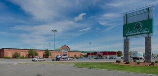 More details for 1111 Boulevard Jutras E, Victoriaville, QC - Retail for Lease