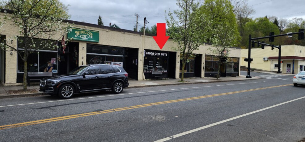 411-427 N Main St, Naugatuck, CT for sale Building Photo- Image 1 of 1