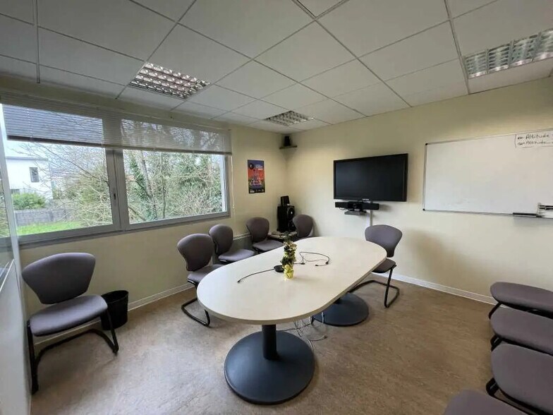 1 Rue Viau, Rezé for lease - Interior Photo - Image 3 of 7