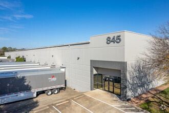 845 Interchange Blvd, Austin, TX for lease Building Photo- Image 1 of 12