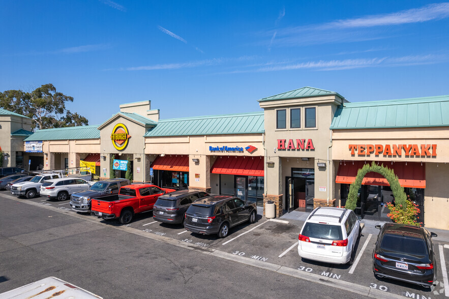 2251 W Rosecrans Ave, Compton, CA for sale - Primary Photo - Image 1 of 12