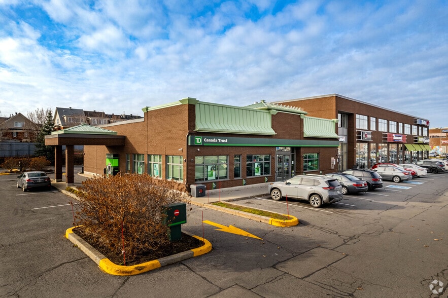 1900-1950 Boul Marcel-Laurin, Montréal, QC for lease - Primary Photo - Image 1 of 4