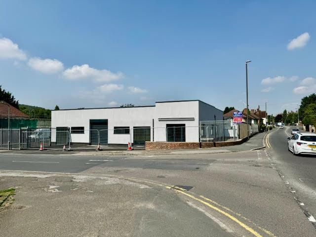 170 London Rd, High Wycombe for lease - Primary Photo - Image 1 of 2