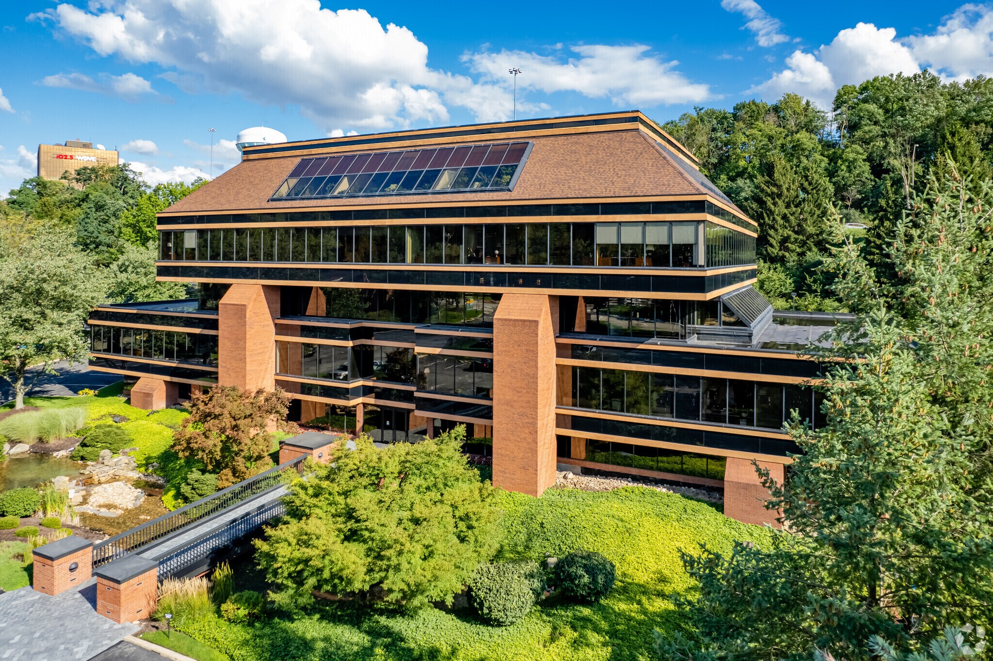 381 Mansfield Ave, Pittsburgh, PA for sale Primary Photo- Image 1 of 1