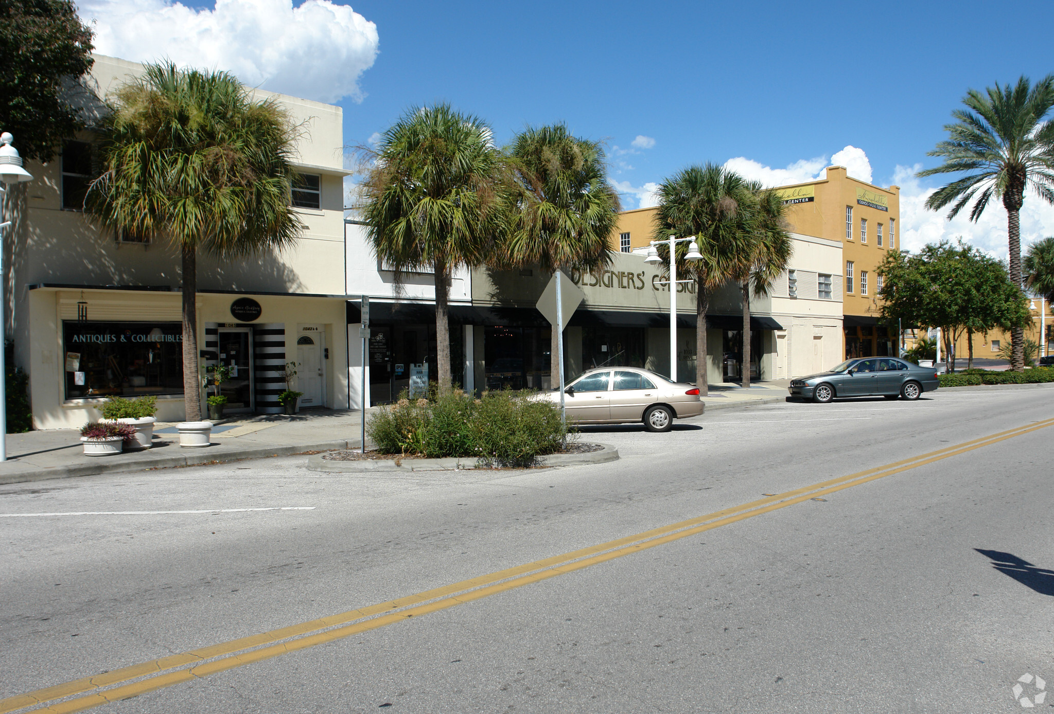 1033 Central Ave, Saint Petersburg, FL for sale Primary Photo- Image 1 of 32