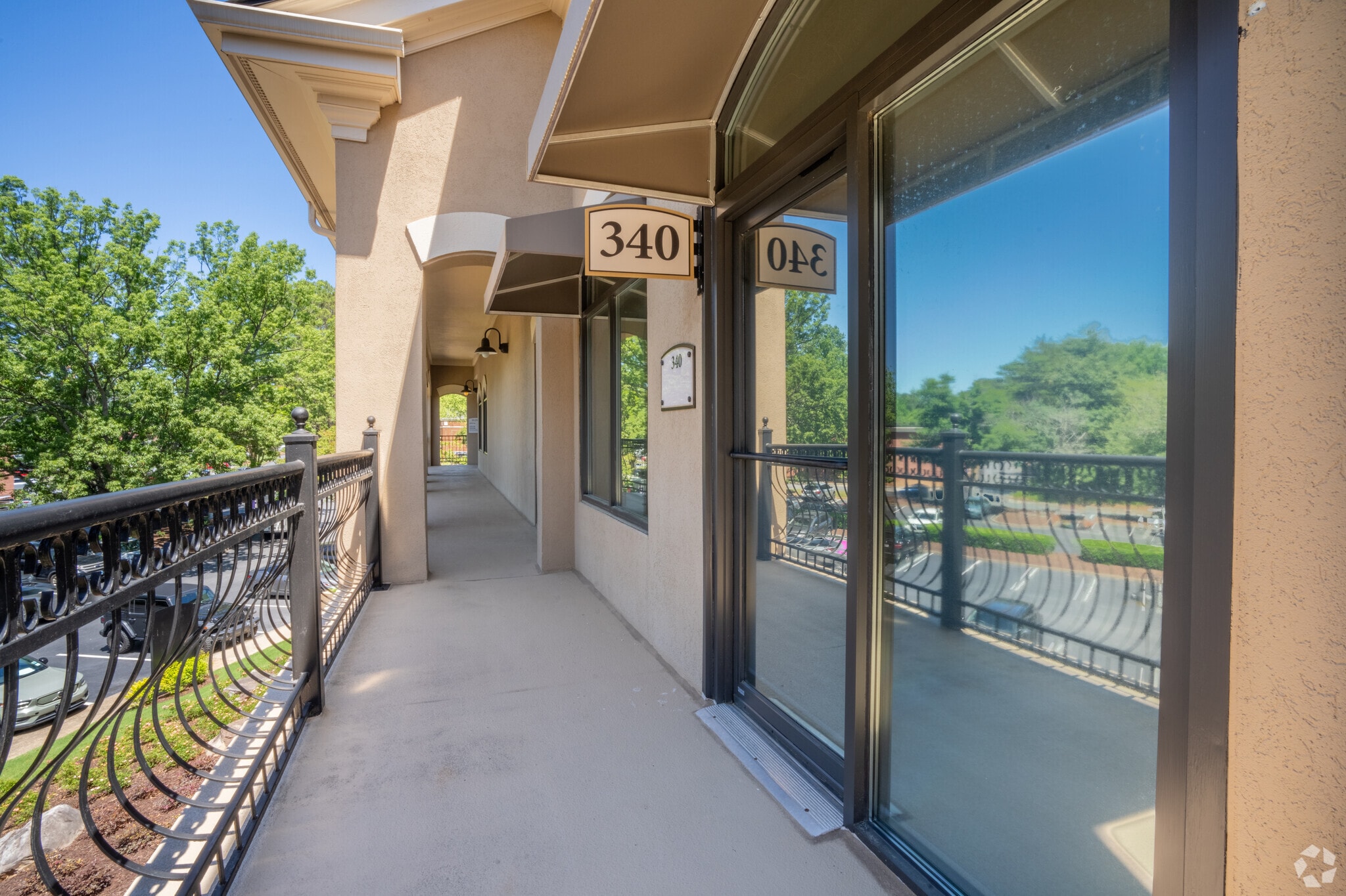 1121 Johnson Ferry Rd, Marietta, GA for lease Building Photo- Image 1 of 7