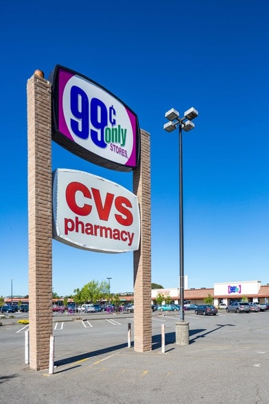 3684-3686 Sonoma Blvd, Vallejo, CA for lease - Primary Photo - Image 2 of 12