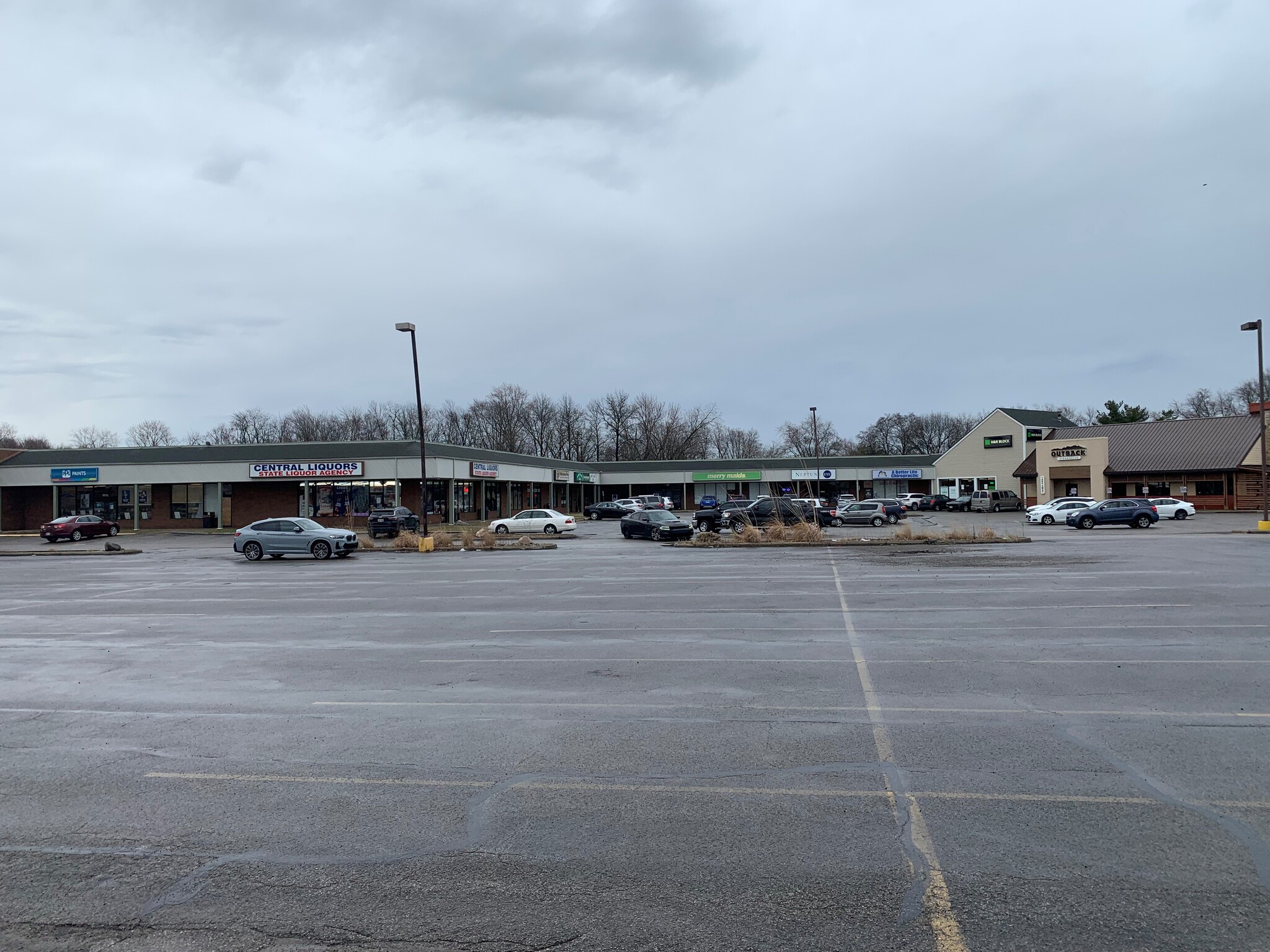 9890-9914 Colerain Ave, Cincinnati, OH for lease Building Photo- Image 1 of 10