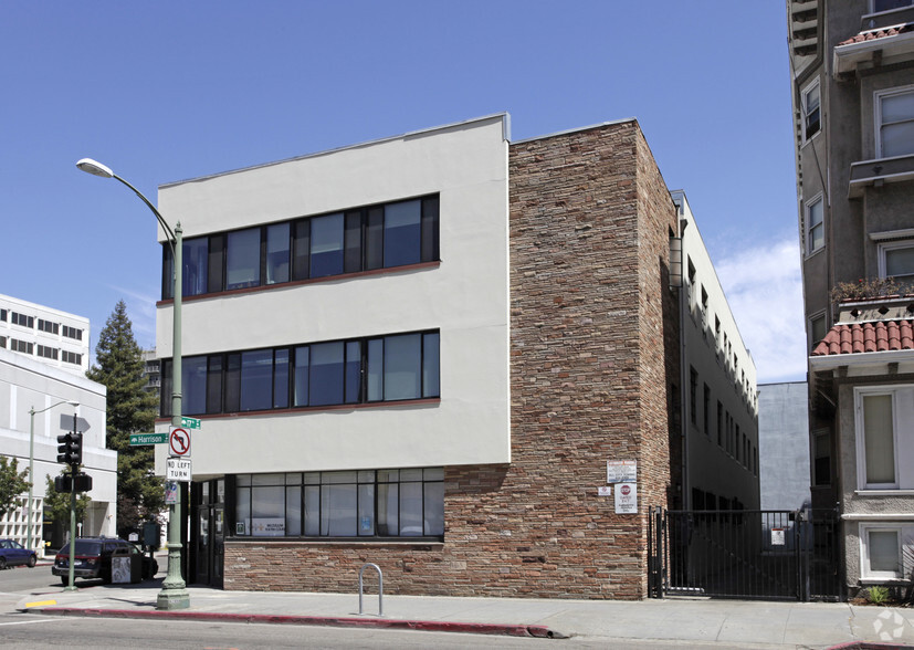 285-287 17th St, Oakland, CA for lease - Building Photo - Image 3 of 6