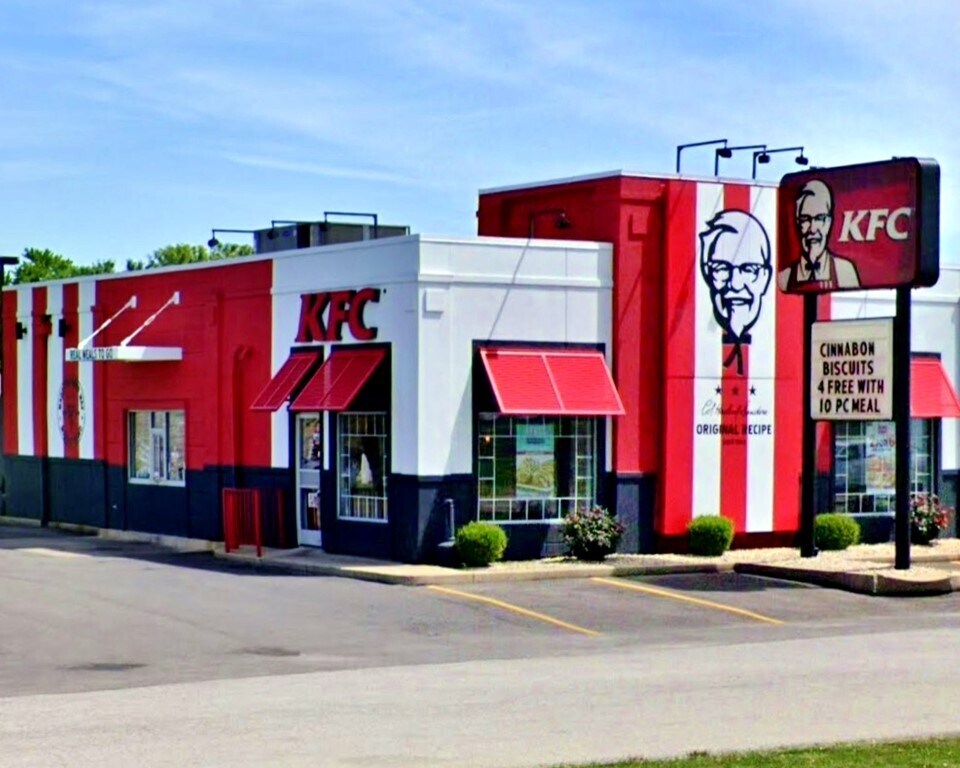 434 W Bethalto Dr, Bethalto, IL for sale Primary Photo- Image 1 of 1