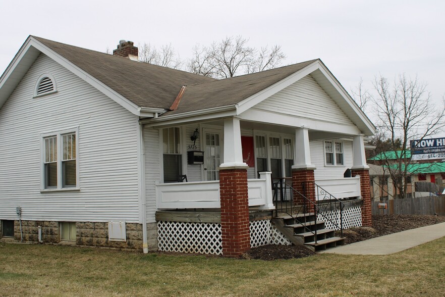 5725 Cleveland Ave, Columbus, OH for sale - Primary Photo - Image 1 of 14