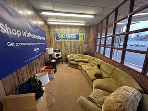 500 Garden City Dr, Monroeville, PA for lease Building Photo- Image 2 of 12