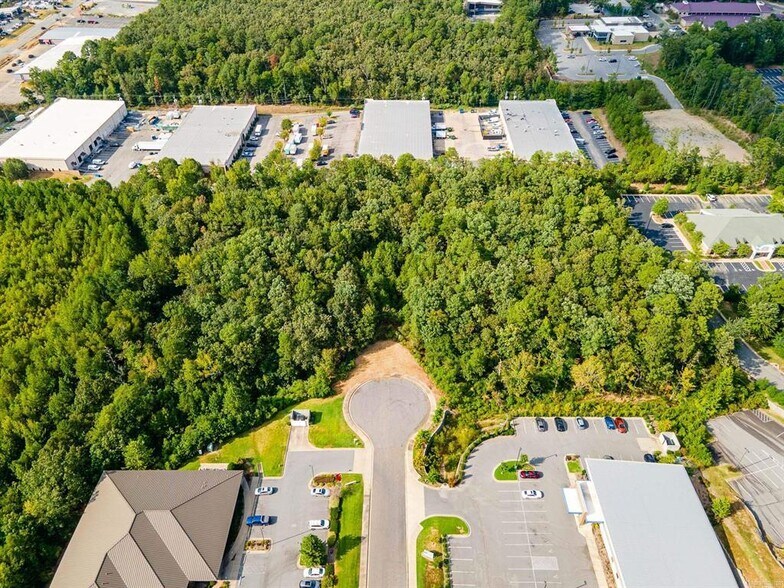 Executive Center Court, Little Rock, AR for sale - Building Photo - Image 2 of 7