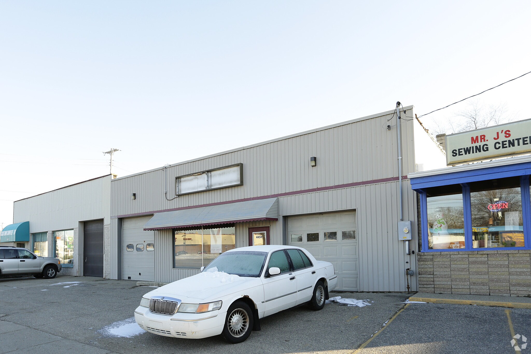 4450 S Division Ave, Grand Rapids, MI for sale Primary Photo- Image 1 of 1