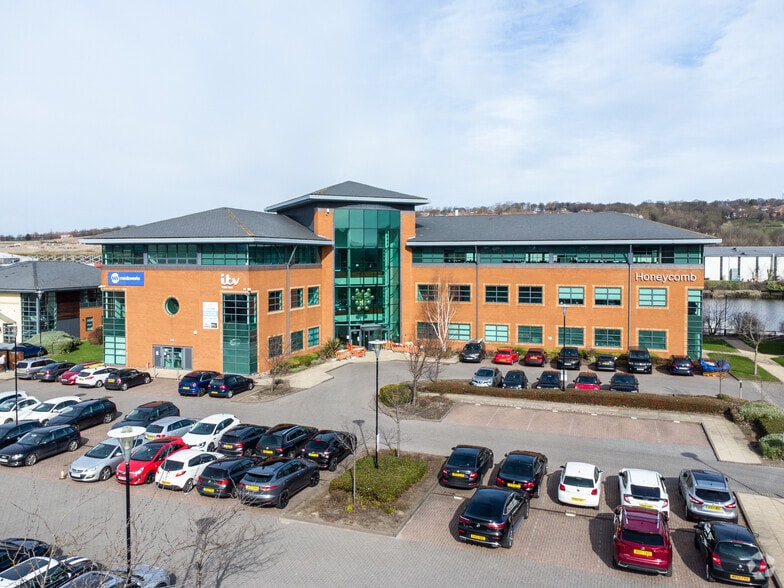 The Watermark, Gateshead for lease - Building Photo - Image 2 of 5