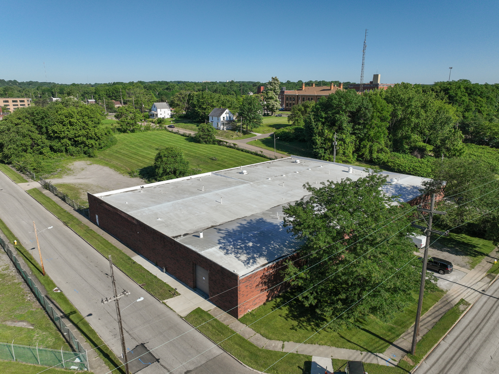 1210 Sweitzer Ave, Akron, OH for lease Building Photo- Image 1 of 10