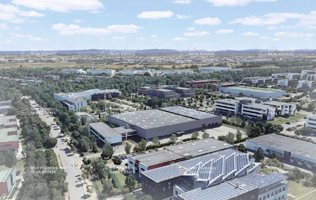  in Saint-Priest for sale Building Photo- Image 1 of 1