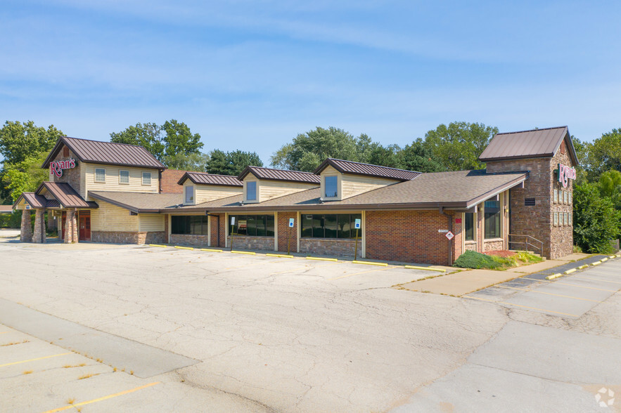 10810 W 75th St, Shawnee, KS for sale - Building Photo - Image 1 of 4