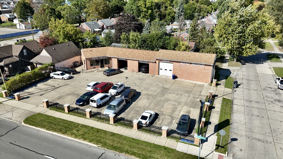 23510 Plymouth Rd, Redford, MI for lease - Building Photo - Image 3 of 13