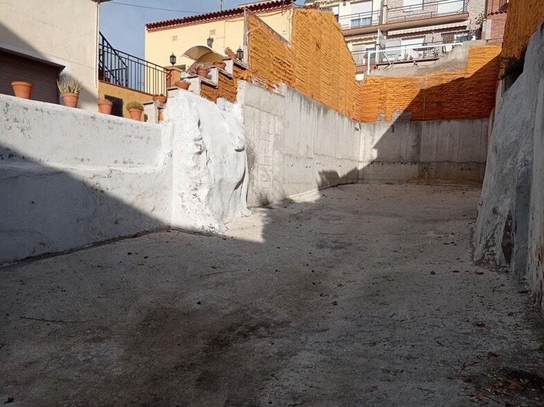 Carrer Santa Eulàlia, 34, Rubí, Barcelona for sale - Building Photo - Image 3 of 6