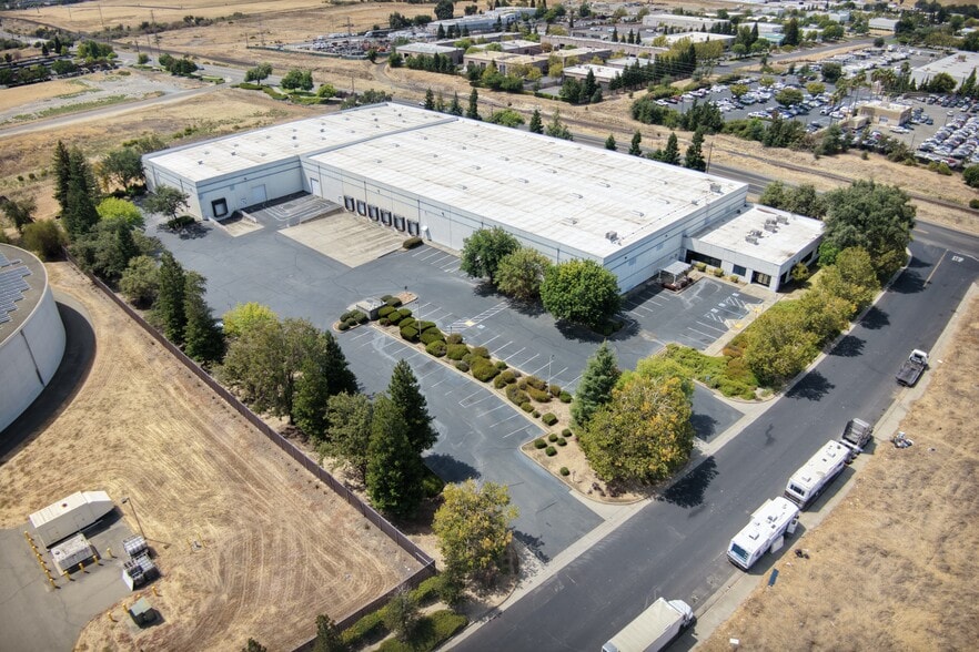1251 Tinker Rd, Rocklin, CA for lease - Building Photo - Image 2 of 21