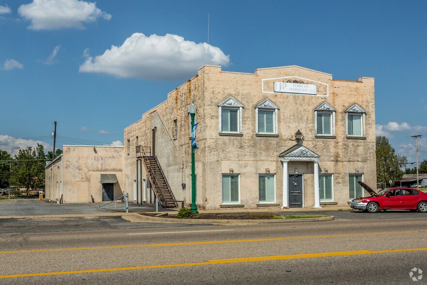 304 E Broadway Ave, West Memphis, AR for sale - Primary Photo - Image 1 of 1